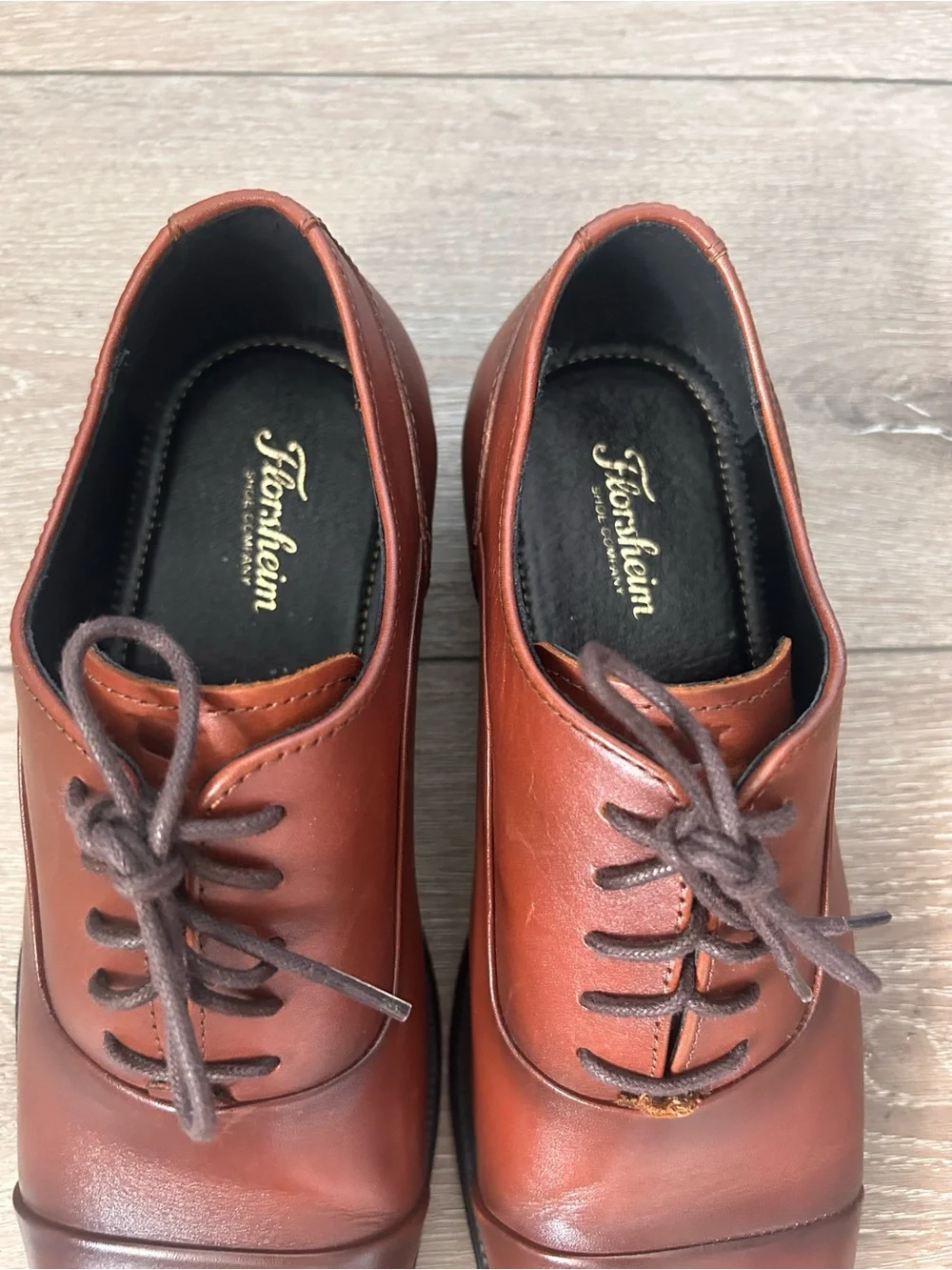 Florsheim Brown Leather Cap Toe Oxford Dress Shoes. Size 8.5M